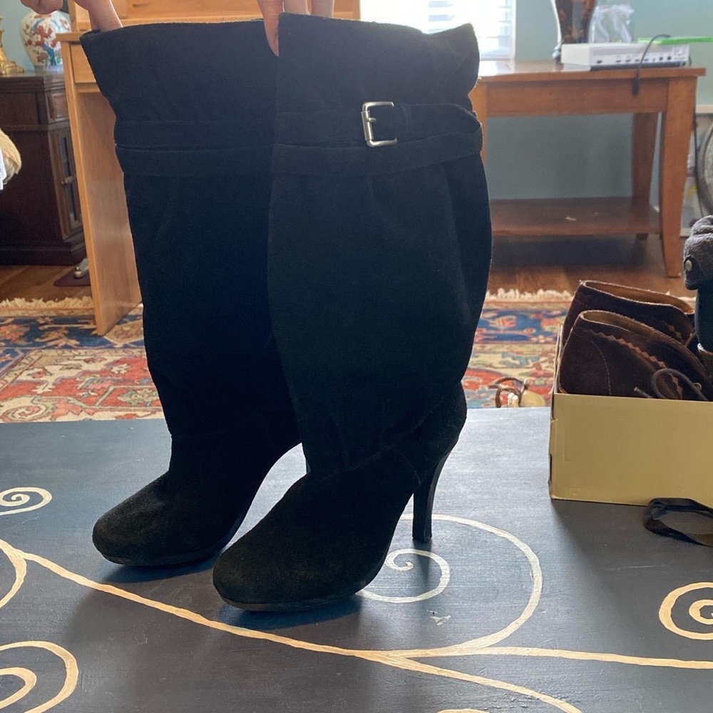 Leather Michael kors knee high boots - Picture 2 of 4